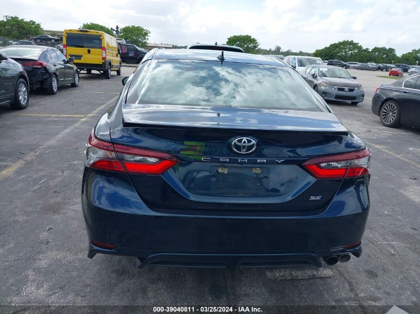 4T1G11AK5MU542657 2021 TOYOTA CAMRY - Image 16