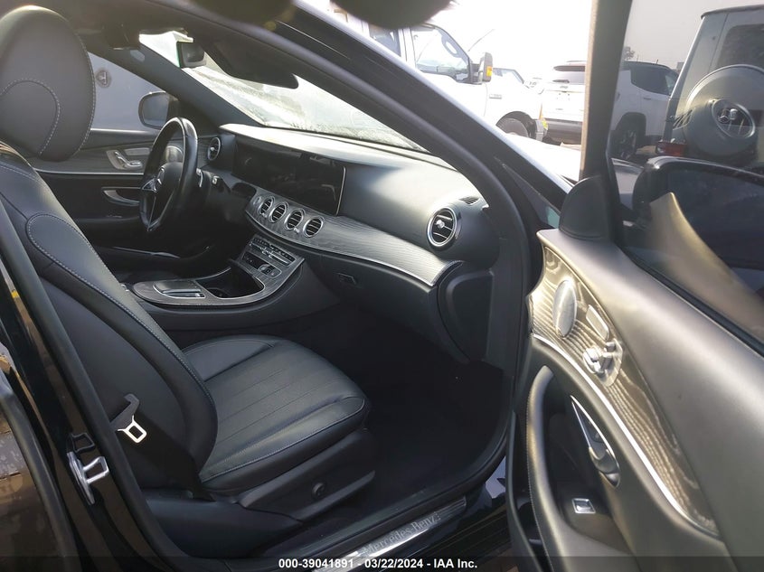 VIN W1KZF8DB2NB040839 2022 MERCEDES-BENZ E 350