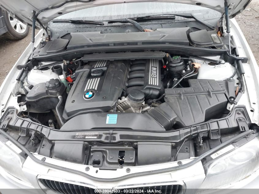 2008 BMW 128I VIN: WBAUL73568VE88930 Lot: 39042603