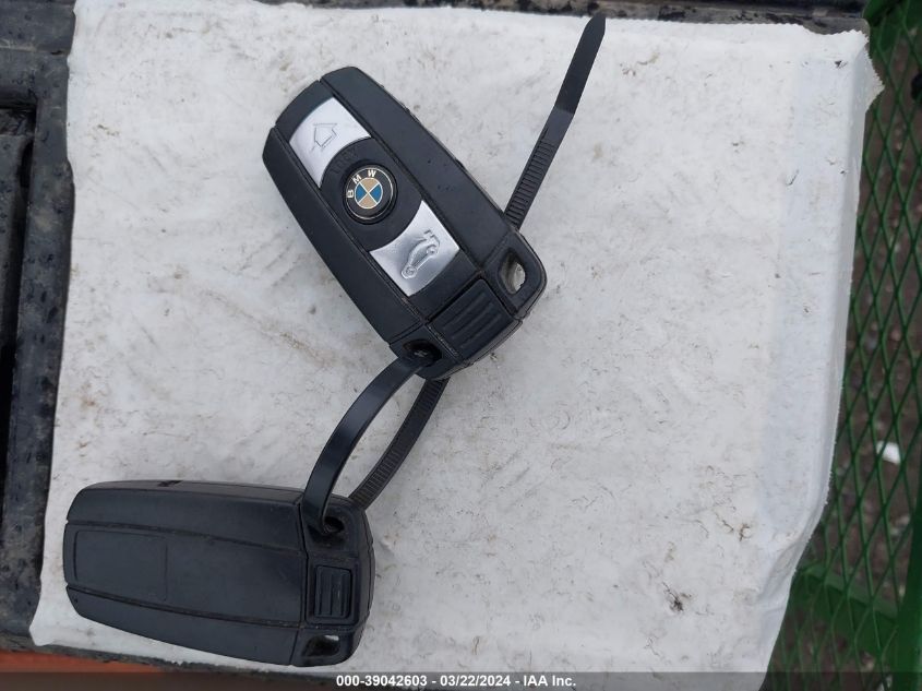 2008 BMW 128I VIN: WBAUL73568VE88930 Lot: 39042603