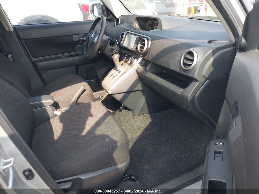 2008 Scion Xb VIN: JTLKE50E081018317 Lot: 39043257