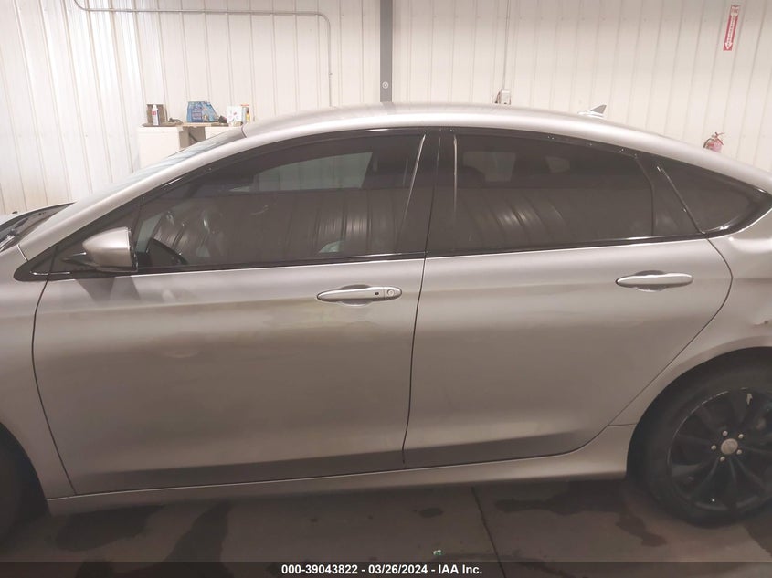2015 CHRYSLER 200 S - 1C3CCCBG9FN581644