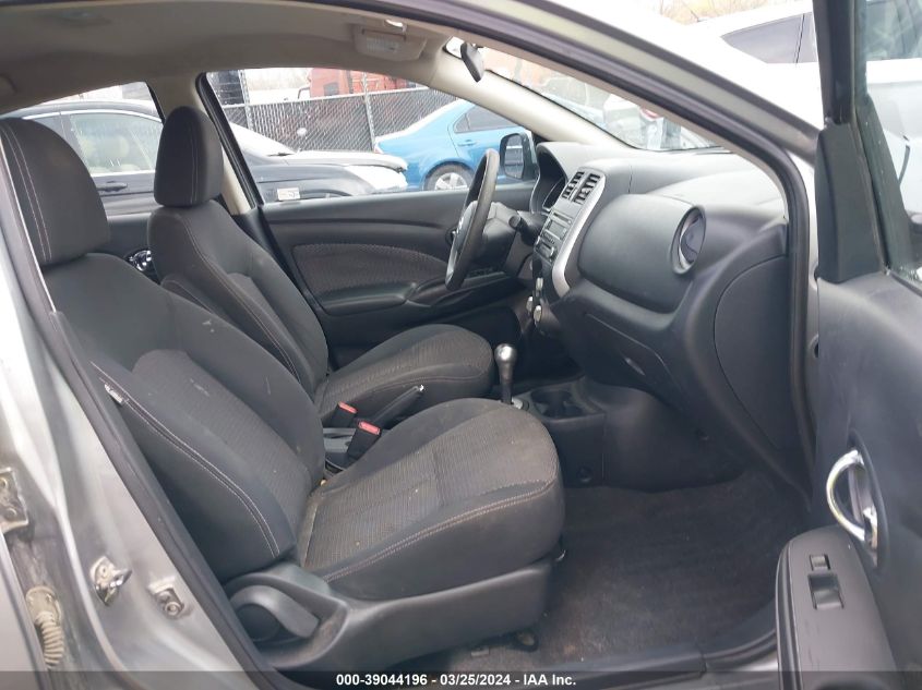 3N1CN7AP4EL845546 2014 Nissan Versa 1.6 Sv