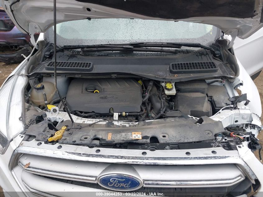 VIN 1FMCU0GD4JUC53127 2018 FORD ESCAPE SE
