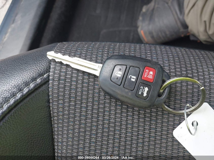 2015 TOYOTA COROLLA S PLUS - 2T1BURHE2FC387537