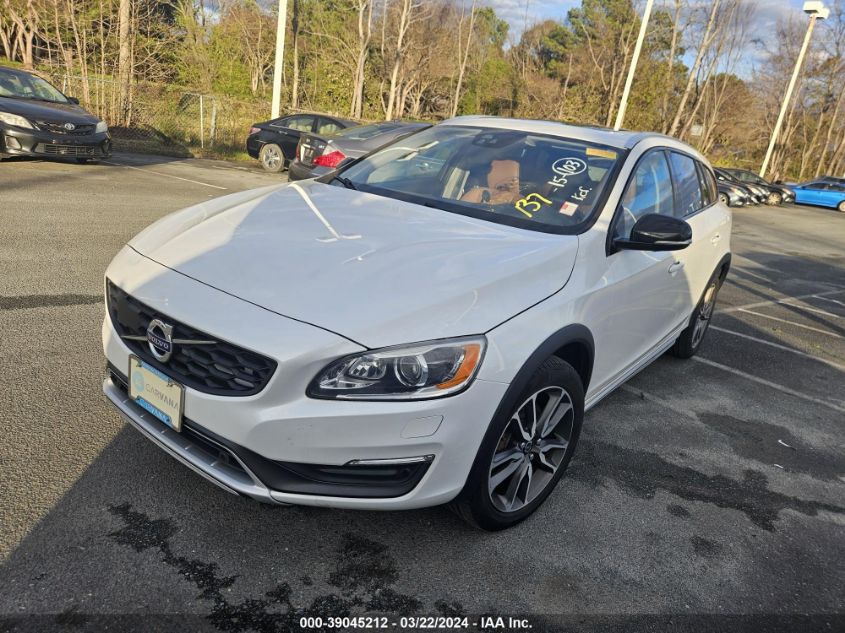 2015 Volvo V60 Cross Country VIN: YV4612HM5F1001879 Lot: 39045212