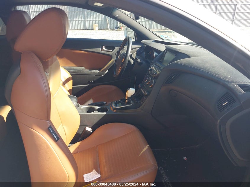 2013 Hyundai Genesis 3.8 Grand Touring VIN: KMHHU6KJ2DU097714 Lot: 39045408