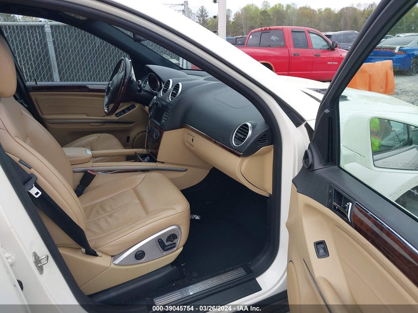 2012 Mercedes-Benz Gl 450 4Matic VIN: 4JGBF7BE1CA801832 Lot: 39045754