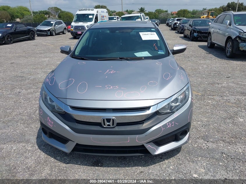 VIN 2HGFC2F85JH527461 2018 HONDA CIVIC EX