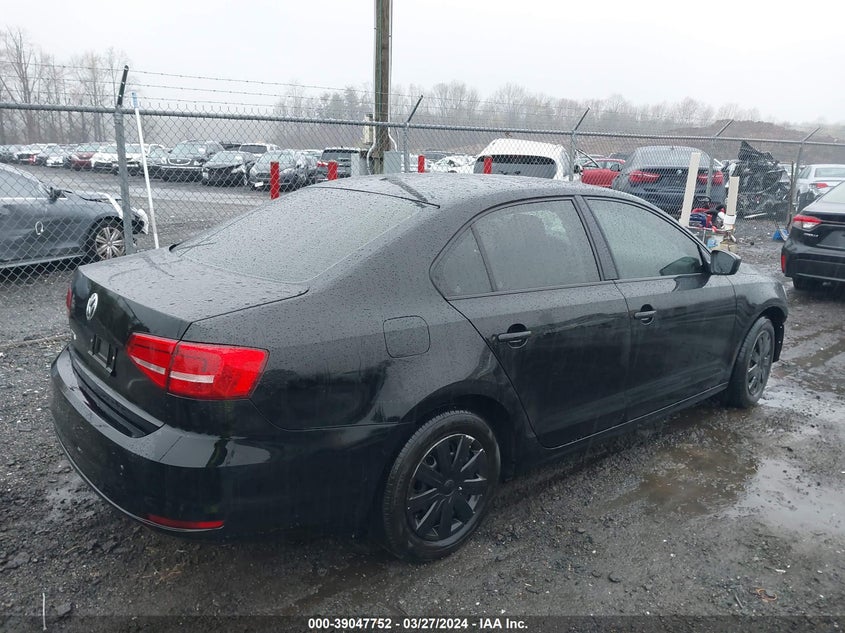 2015 VOLKSWAGEN JETTA 2.0L S - 3VW1K7AJ7FM289069