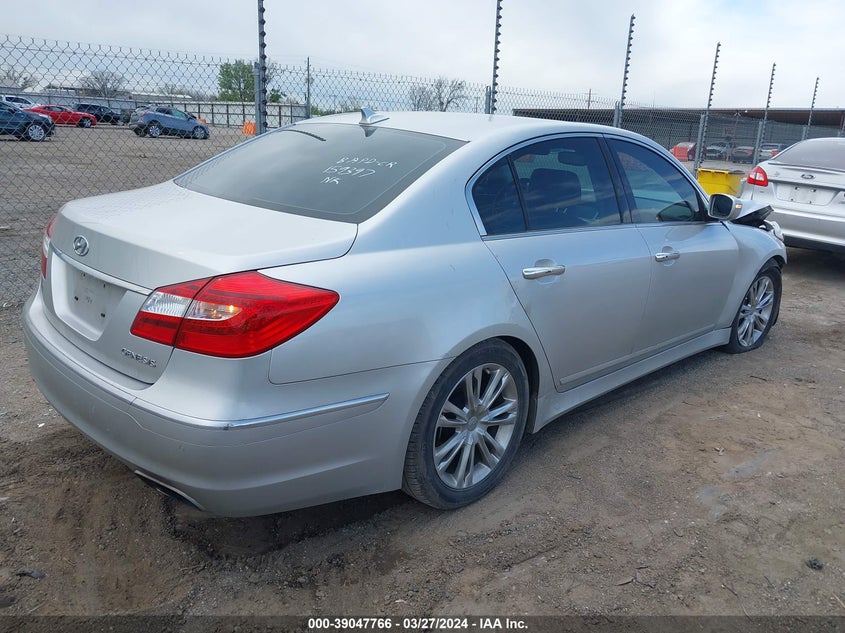 2012 Hyundai Genesis 3.8 VIN: KMHGC4DD2CU164577 Lot: 39047766