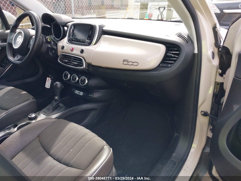 2016 Fiat 500X Lounge VIN: ZFBCFXDT3GP342202 Lot: 39048771