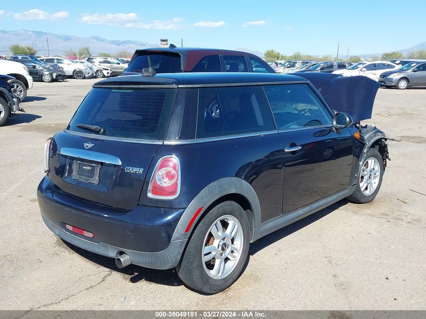 2013 Mini Hardtop Cooper VIN: WMWSU3C54DT687023 Lot: 39049181