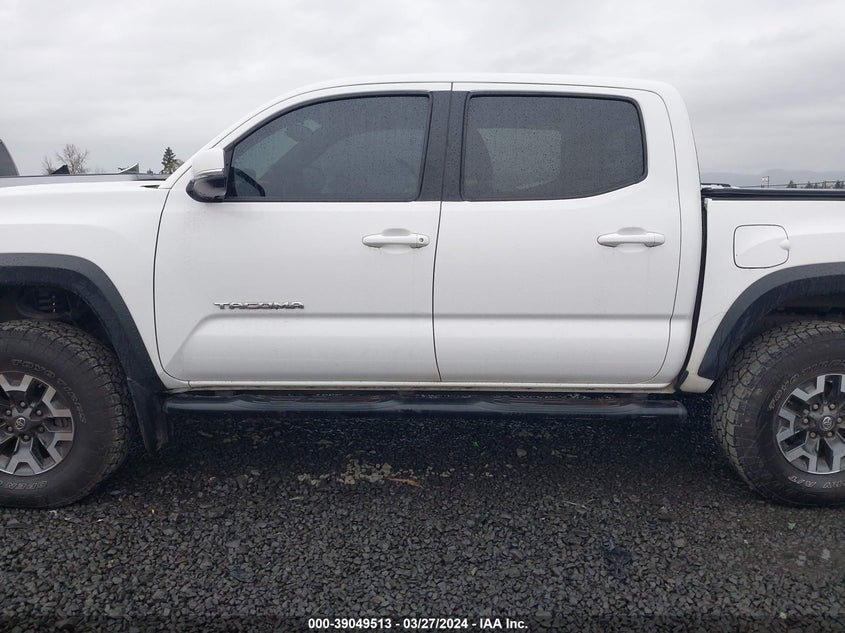 2017 TOYOTA TACOMA DBL CAB/SR/TRDSPT/OR/PRO - 3TMCZ5AN0HM086574