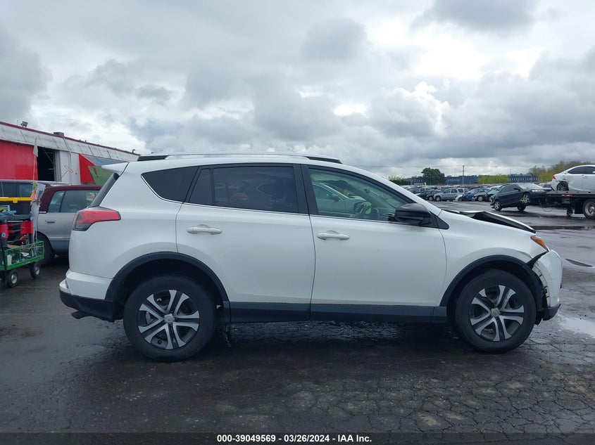 2016 TOYOTA RAV4 LE - JTMBFREV2GJ096377