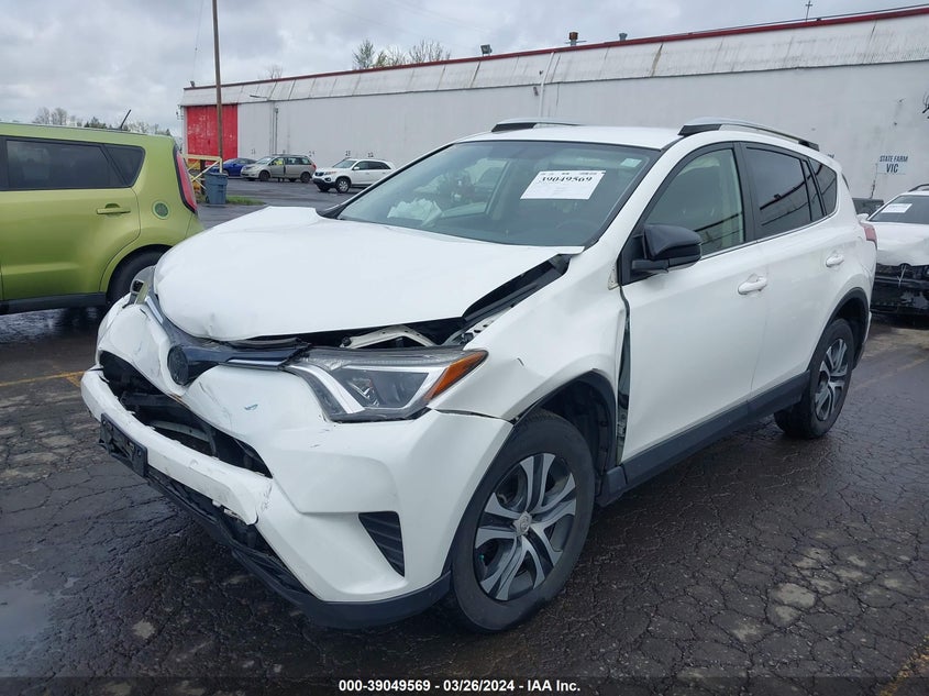 2016 TOYOTA RAV4 LE - JTMBFREV2GJ096377