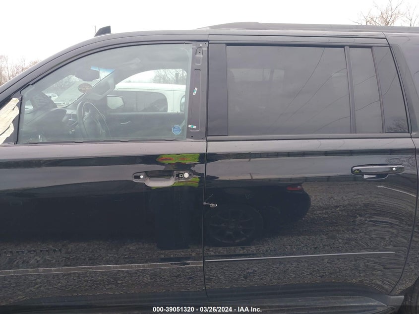 2018 CHEVROLET SUBURBAN K1500 PREMIER - 1GNSKJKC8JR397719