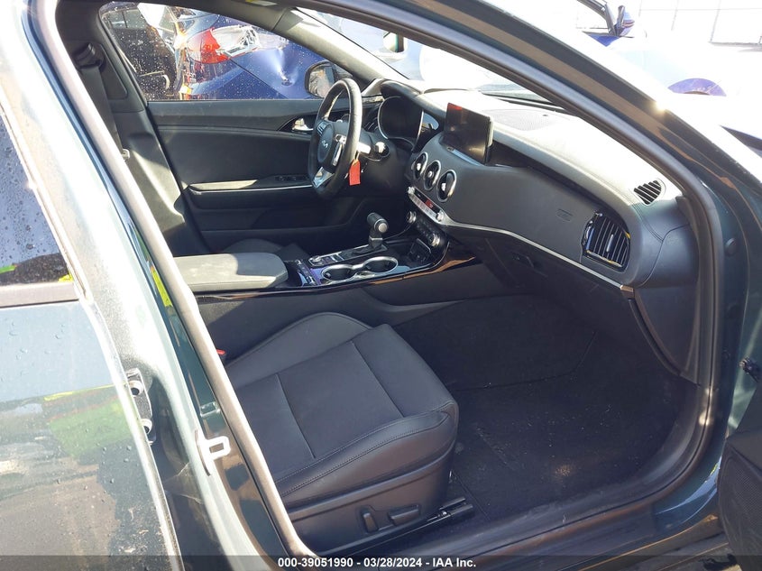 2023 Kia Stinger Gt-Line VIN: KNAE35LD4P6136614 Lot: 39051990