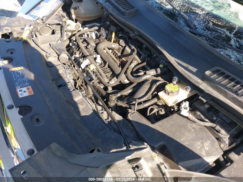 VIN 1FMCU9GD2KUA66717 2019 FORD ESCAPE SE