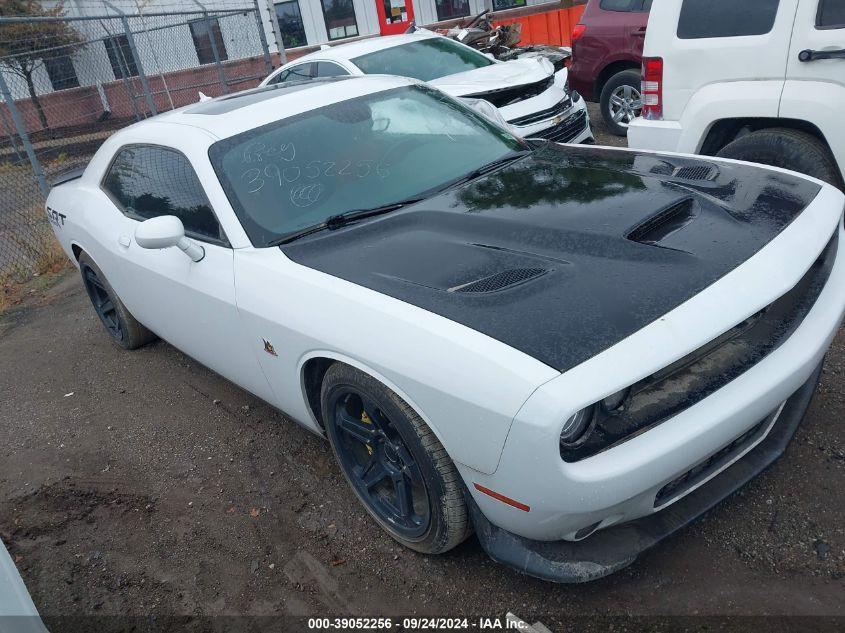 2016 Dodge Challenger R/T Scat Pack VIN: 2C3CDZFJ0GH193508 Lot: 39052256