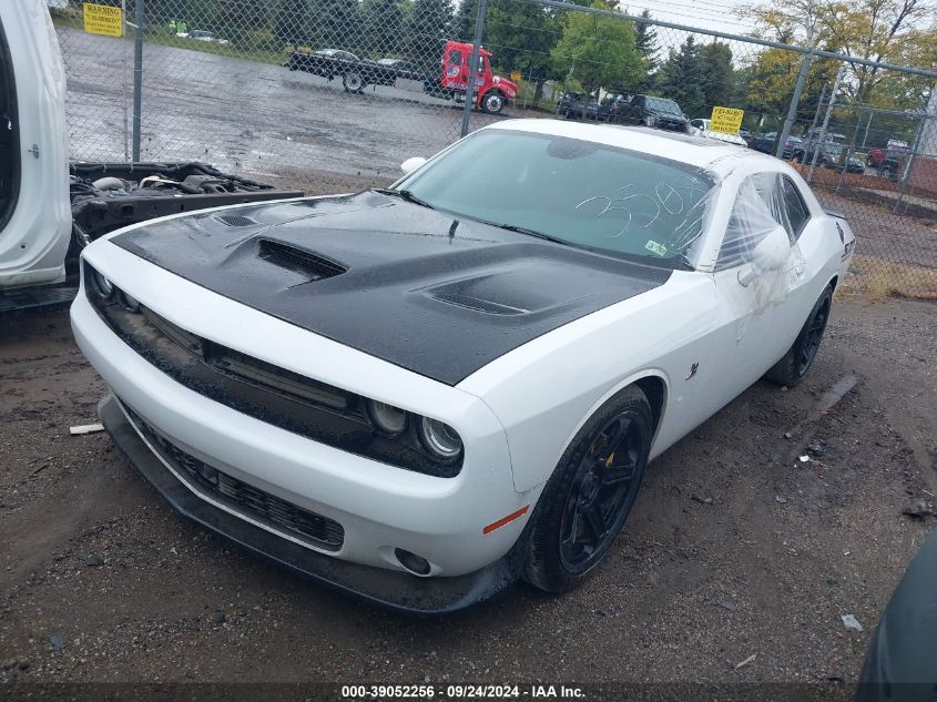 2016 Dodge Challenger R/T Scat Pack VIN: 2C3CDZFJ0GH193508 Lot: 39052256