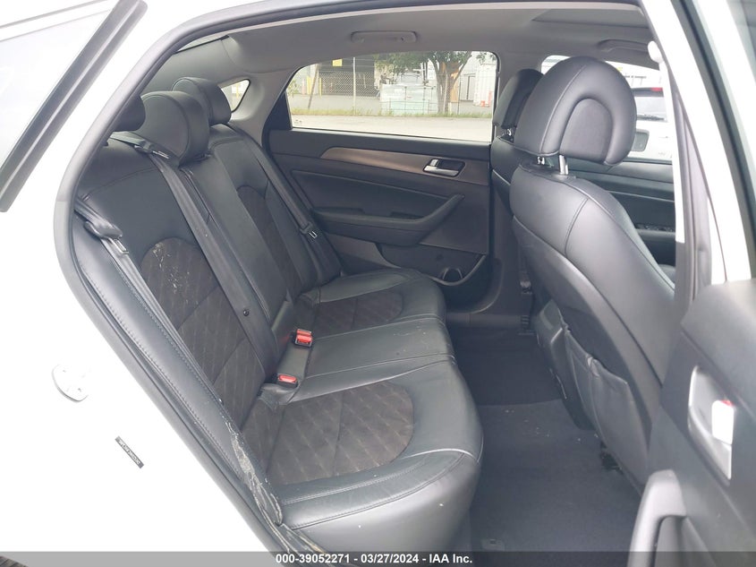 2017 Hyundai Sonata Sport VIN: 5NPE34AF2HH525342 Lot: 39052271