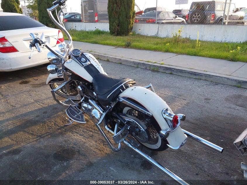 2011 HARLEY-DAVIDSON FLSTN - 1HD1JD538BB040487