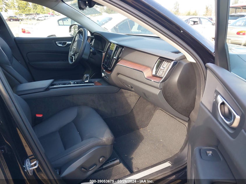 2023 VOLVO XC60 VIN: YV4L12RN5P1375338