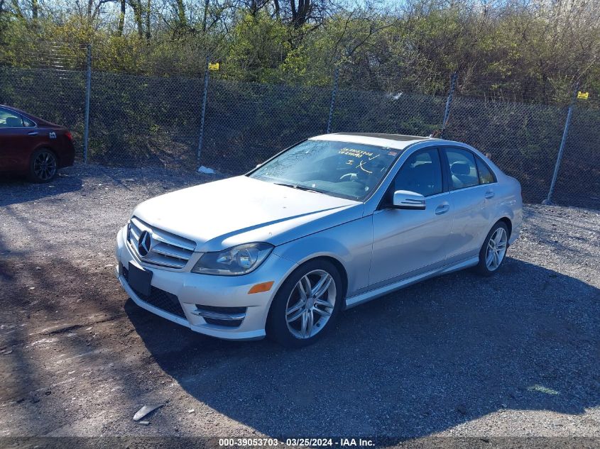 WDDGF8BB5CR238040 | 2012 MERCEDES-BENZ C 300