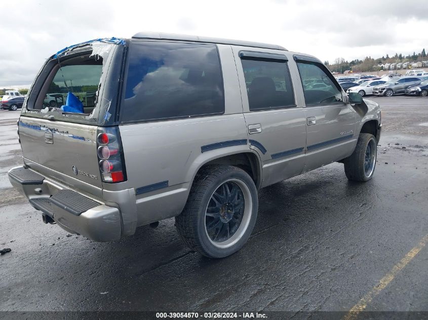 1999 Cadillac Escalade Standard VIN: 1GYEK13R4XR410963 Lot: 39054570