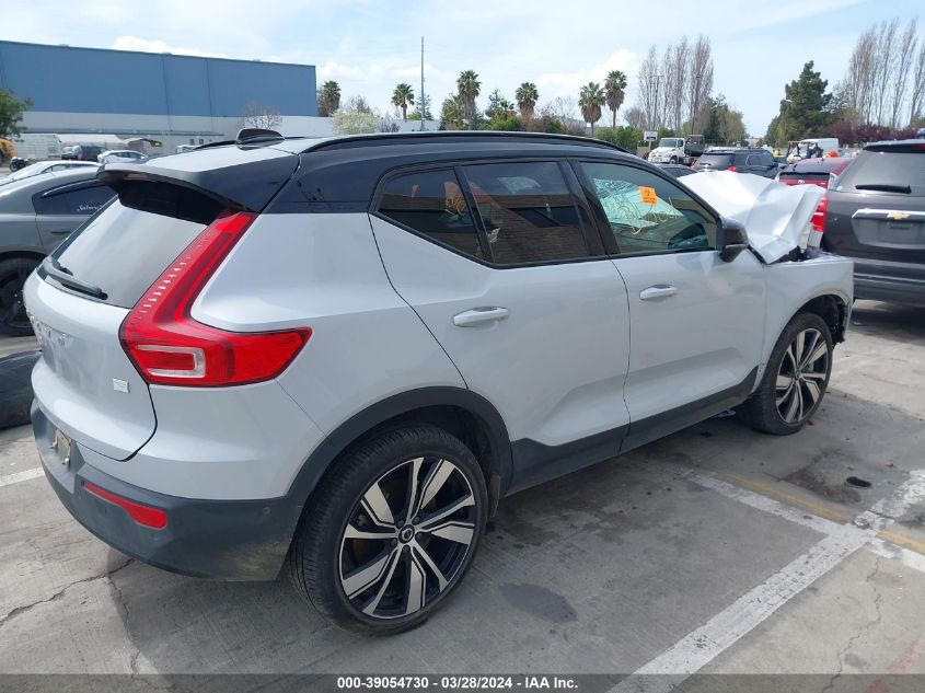 2022 Volvo Xc40 Recharge Pure Electric P8 Twin Plus VIN: YV4ED3UR9N2780237 Lot: 39054730