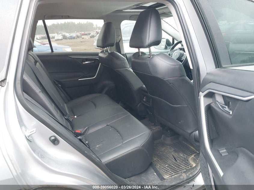 VIN 2T3A1RFV6MC159004 2021 TOYOTA RAV4 XLE PREMIUM