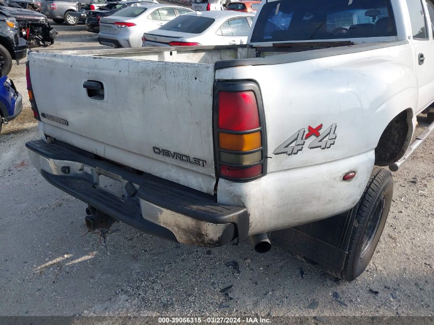 2005 Chevrolet Silverado 3500 Ls VIN: 1GCJK33215F909348 Lot: 39056315