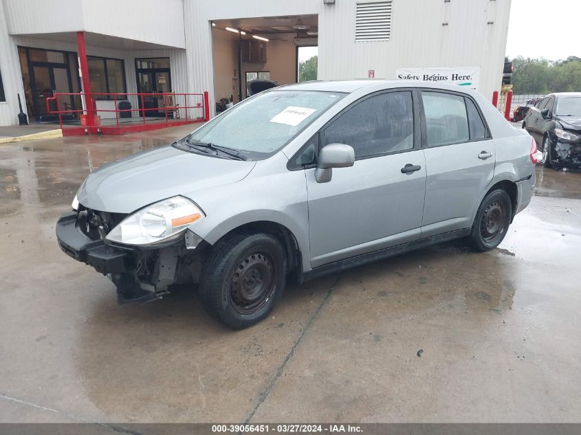 2010 Nissan Versa 1.8S VIN: 3N1BC1AP0AL393071 Lot: 39056451