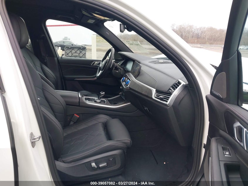 2023 BMW X5 3.0L I-6 DI, DOHC, V(VIN: 5UXCR6C07P9P87034