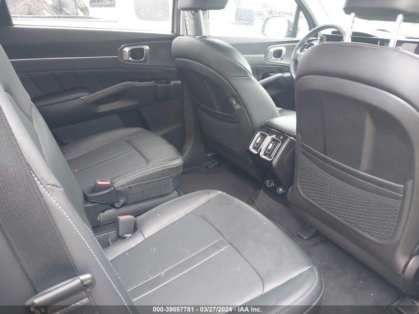 VIN 5XYRK4LFXNG119412 2022 KIA SORENTO SX