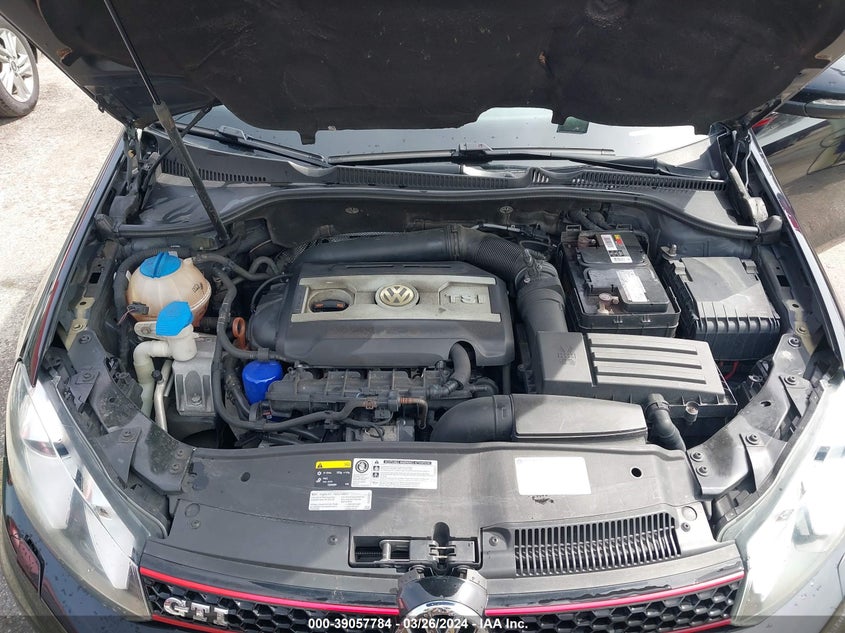 2013 VOLKSWAGEN GTI 4-DOOR - WVWHD7AJ2DW118450