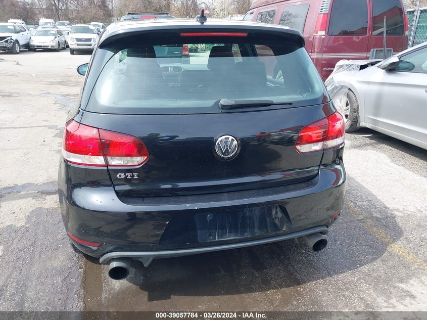 2013 VOLKSWAGEN GTI 4-DOOR - WVWHD7AJ2DW118450