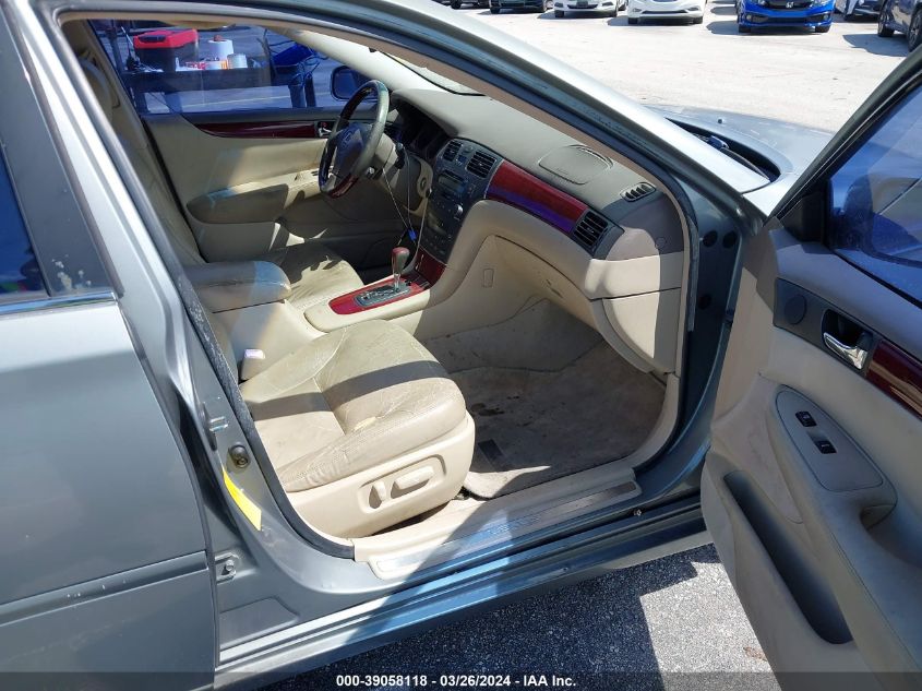 2004 Lexus Es 330 VIN: JTHBA30GX45020333 Lot: 39058118