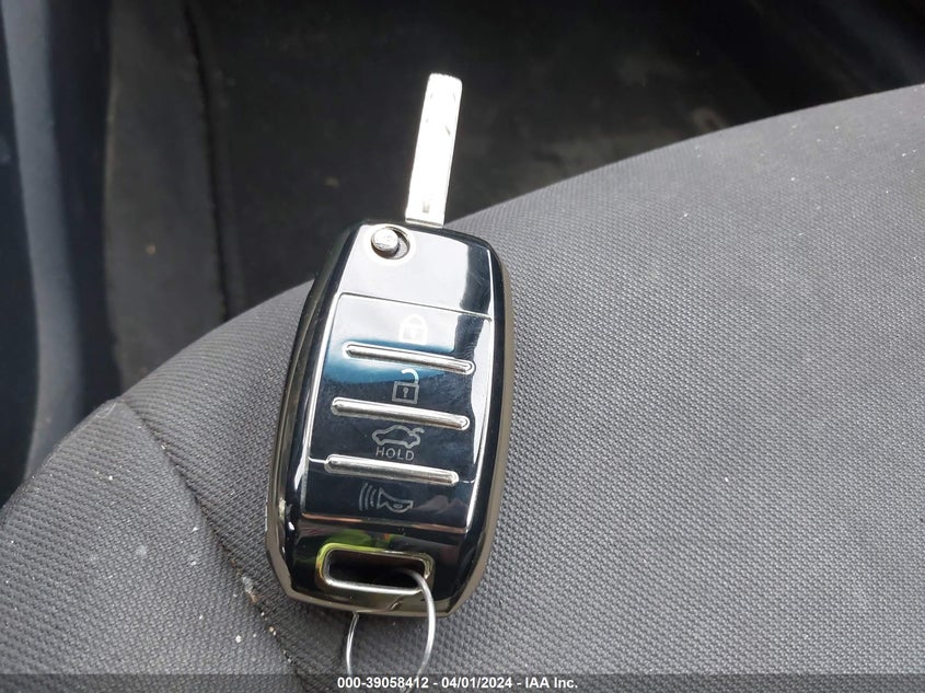 2017 KIA RIO LX - KNADM4A36H6104794