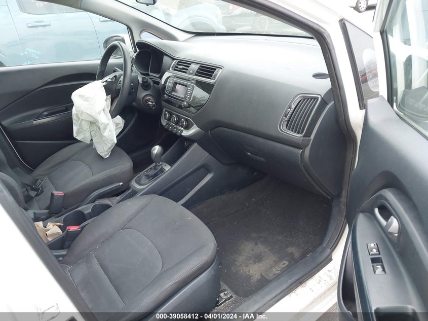 2017 KIA RIO LX - KNADM4A36H6104794