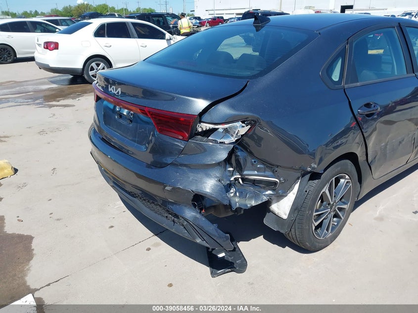 2023 KIA FORTE LXS - 3KPF24AD9PE585238