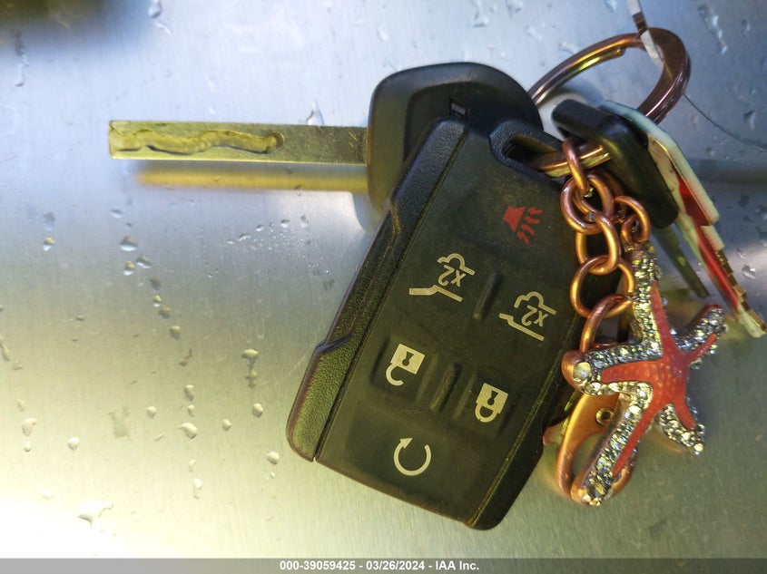 2019 CHEVROLET SUBURBAN K1500 LT - 1GNSKHKC2KR314392