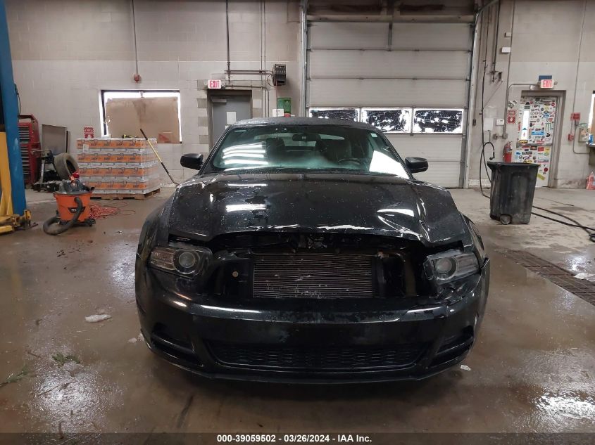 1ZVBP8EMXE5208215 2014 Ford Mustang V6