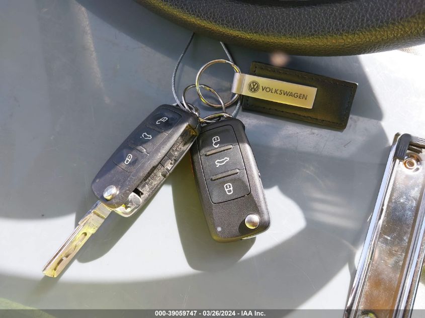 2014 VOLKSWAGEN JETTA 1.8T SE - 3VWD07AJ0EM371971