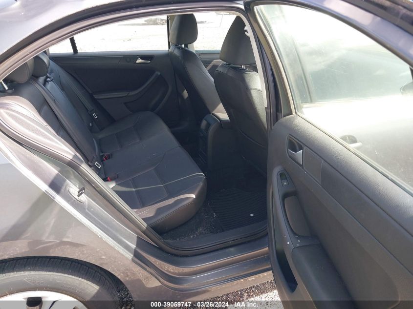 2014 VOLKSWAGEN JETTA 1.8T SE - 3VWD07AJ0EM371971