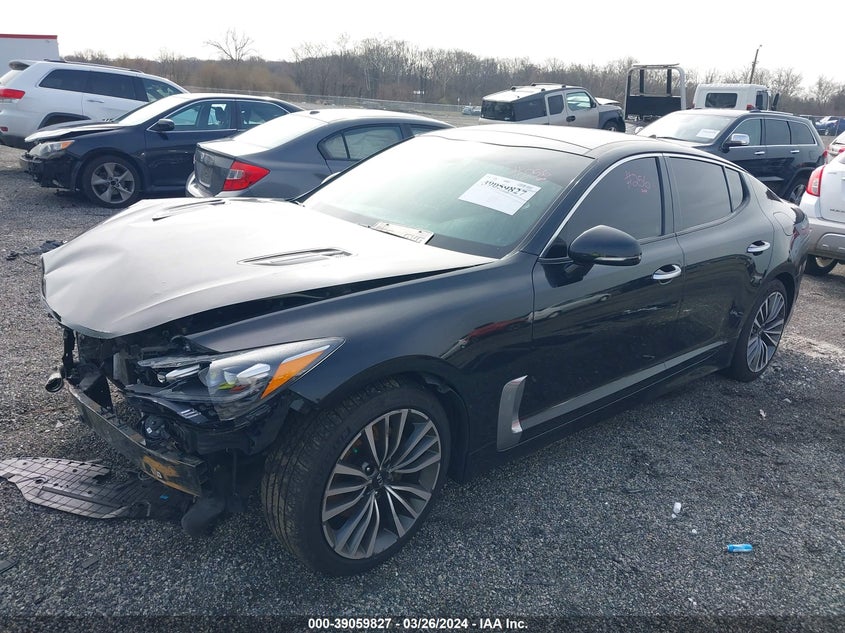 2018 Kia Stinger Premium VIN: KNAE25LAXJ6014873 Lot: 39059827