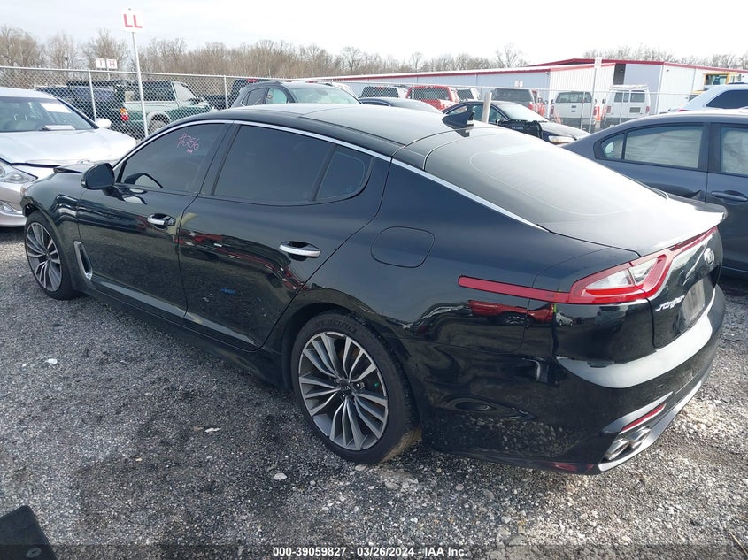 2018 Kia Stinger Premium VIN: KNAE25LAXJ6014873 Lot: 39059827