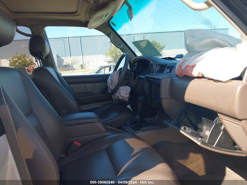 1997 Toyota Land Cruiser VIN: JT3HJ85JXV0185315 Lot: 39060540