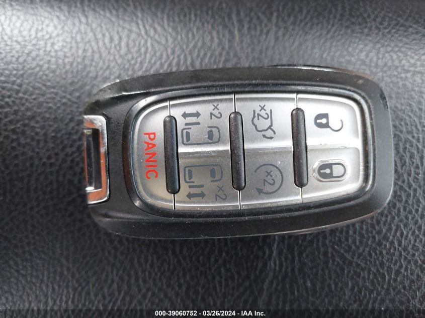 2022 Chrysler Pacifica Touring L VIN: 2C4RC1BG8NR170117 Lot: 39060752